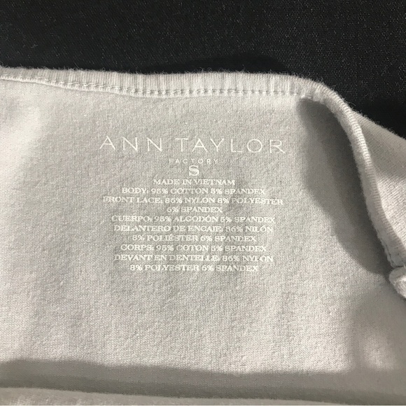Ann Taylor Grey Knit Over Lay Grey Tank Top Size Small - Picture 4 of 4